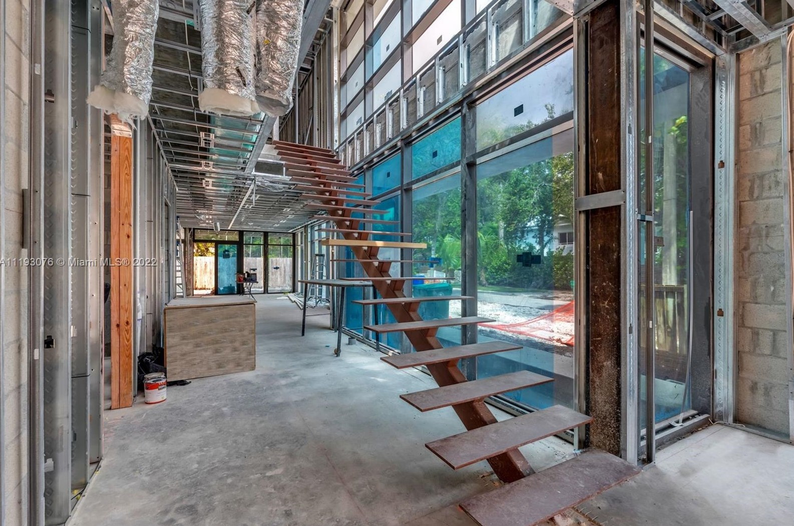 2459 Lincoln Ave, Miami FL  33133-3963 exterior