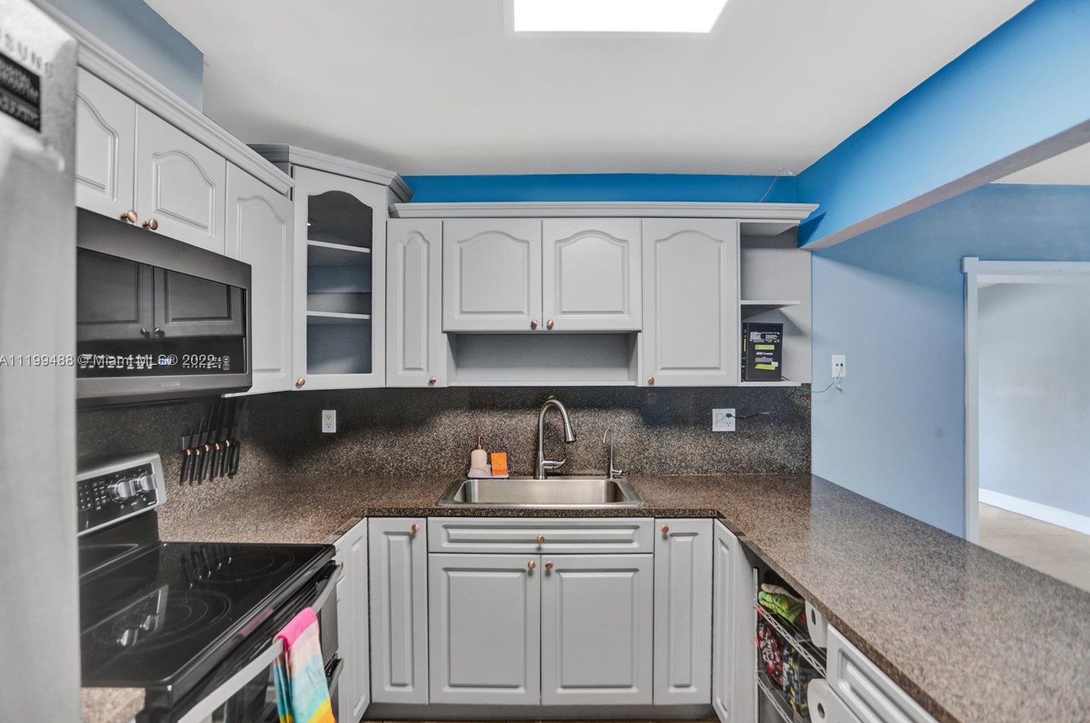 13378 2nd Ter, Miami FL 33126-5205 exterior