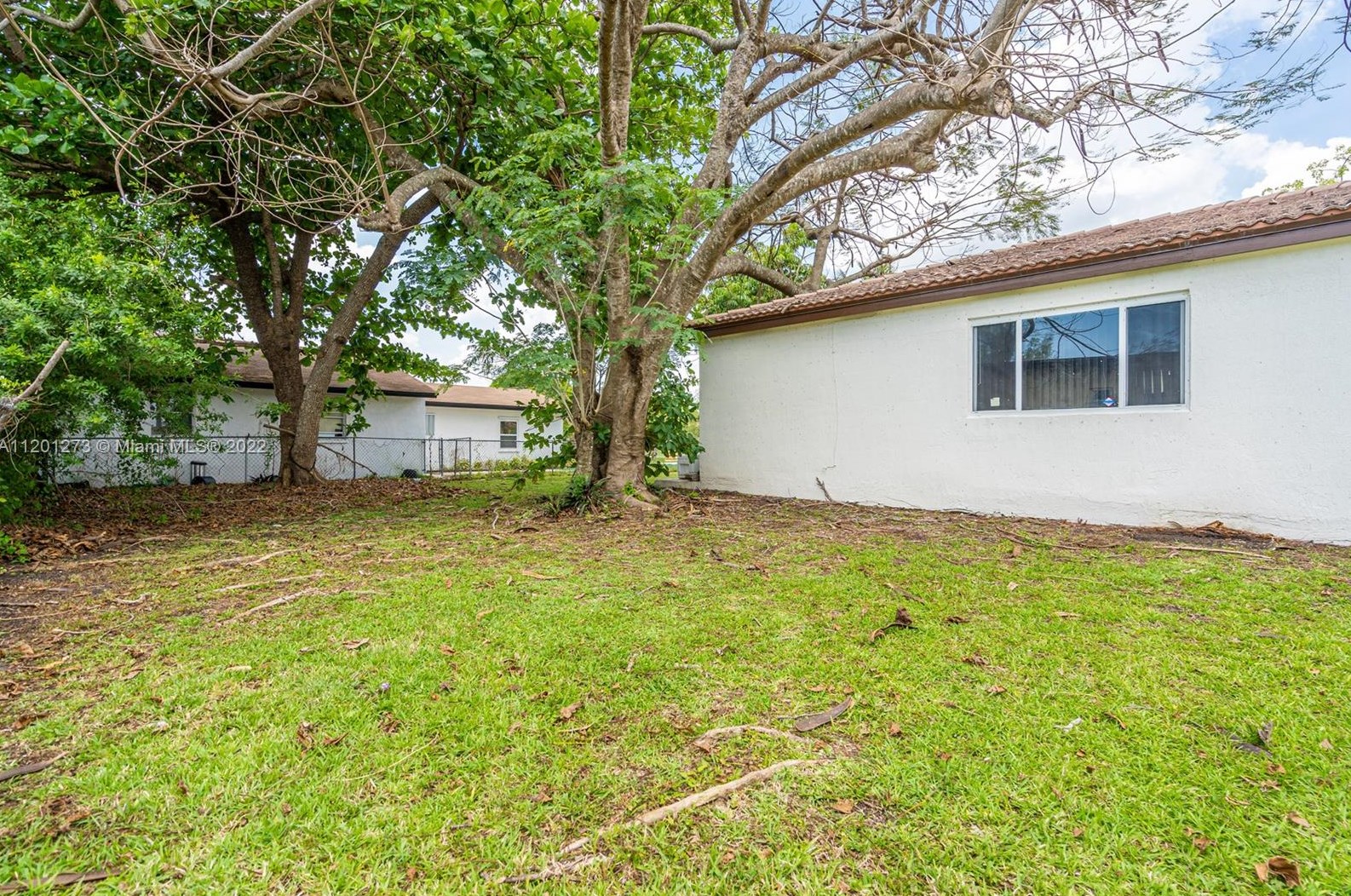 10280 178 St, Miami FL 33187-7722 exterior