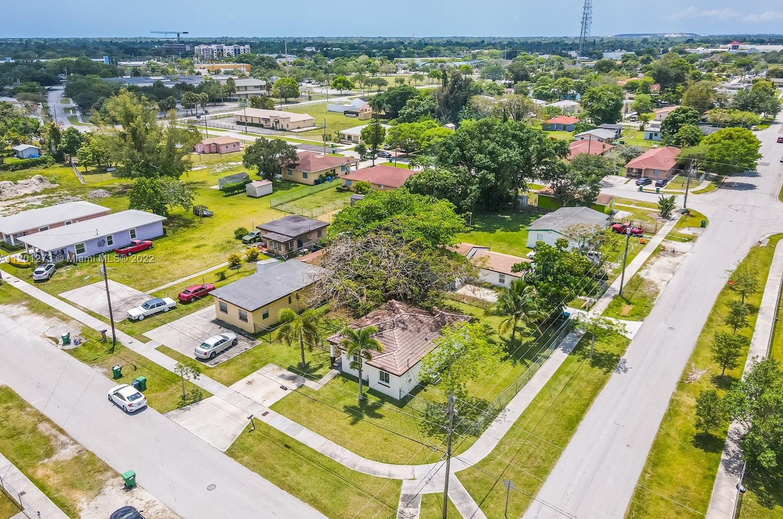 10280 178 St, Miami FL 33187-7722 exterior