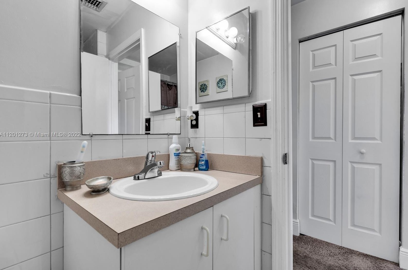 10280 178 St, Miami FL 33187-7722 exterior