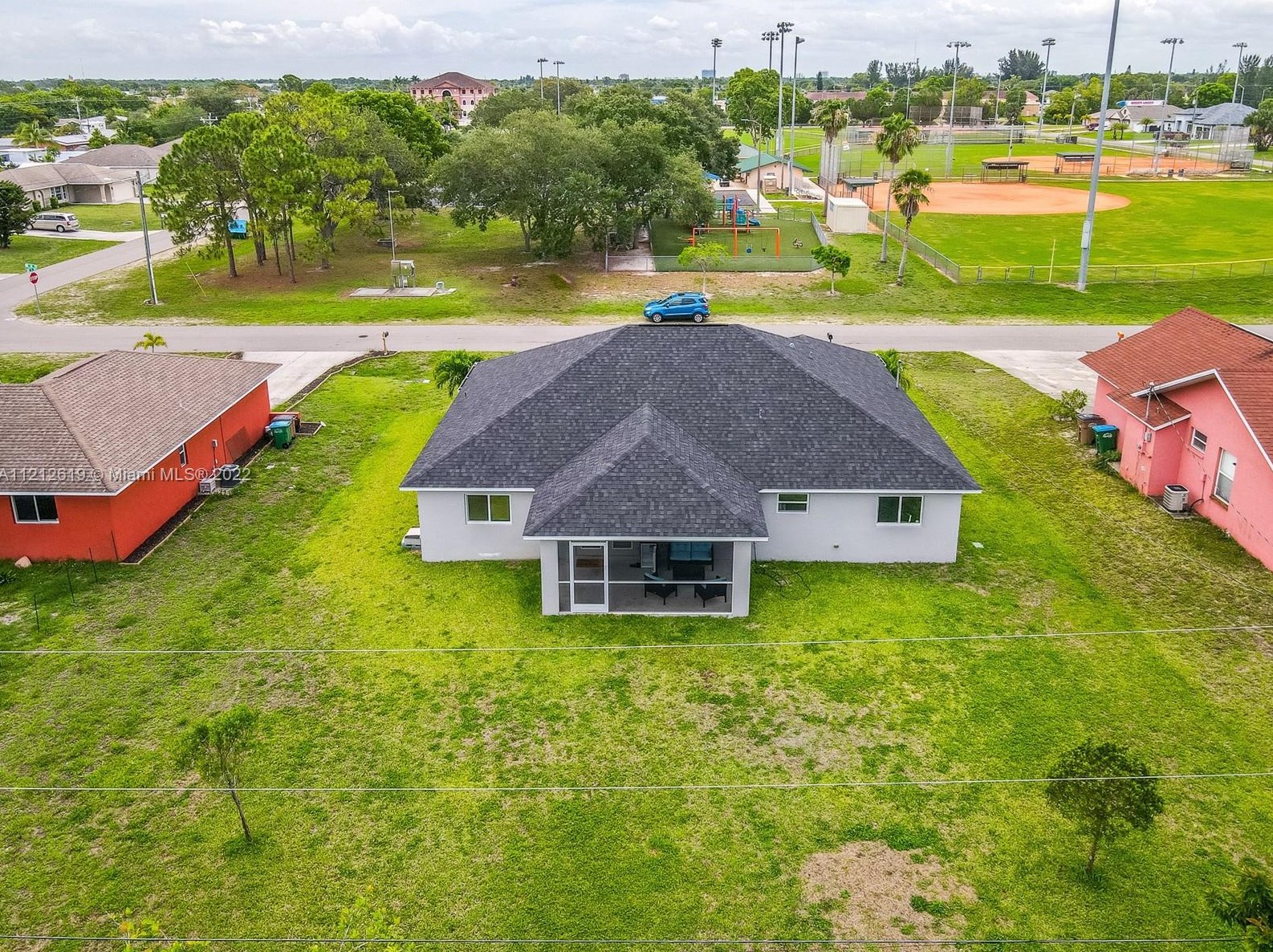 316 14th Pl, Cape Coral FL  33909-2603 exterior