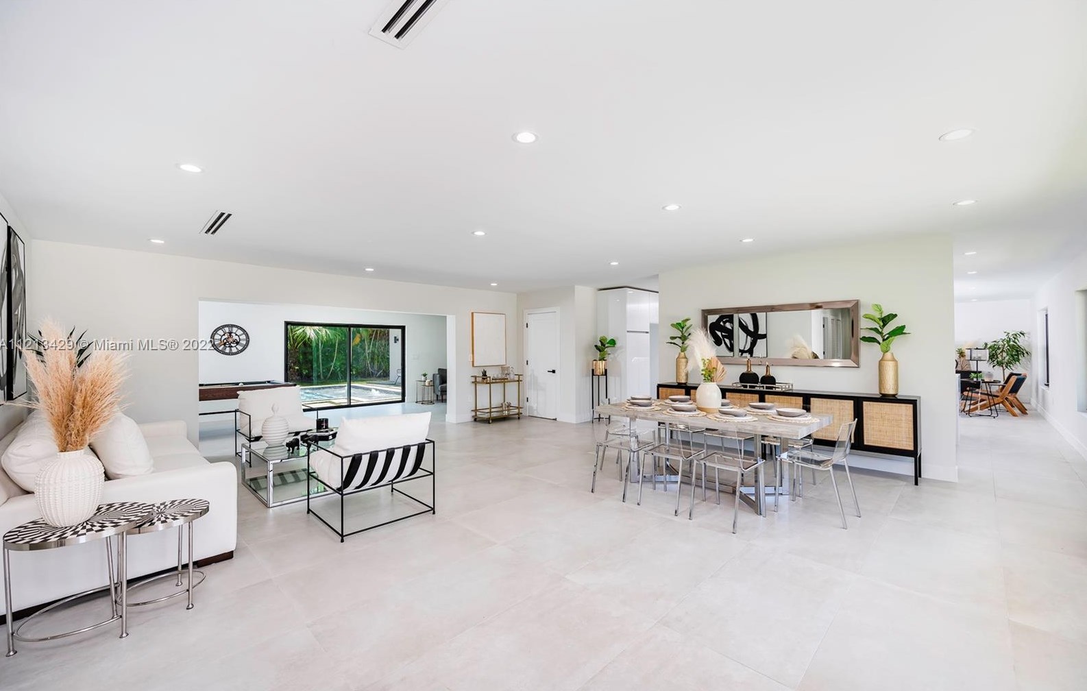 8700 175th St, Miami FL  33157-5839 exterior