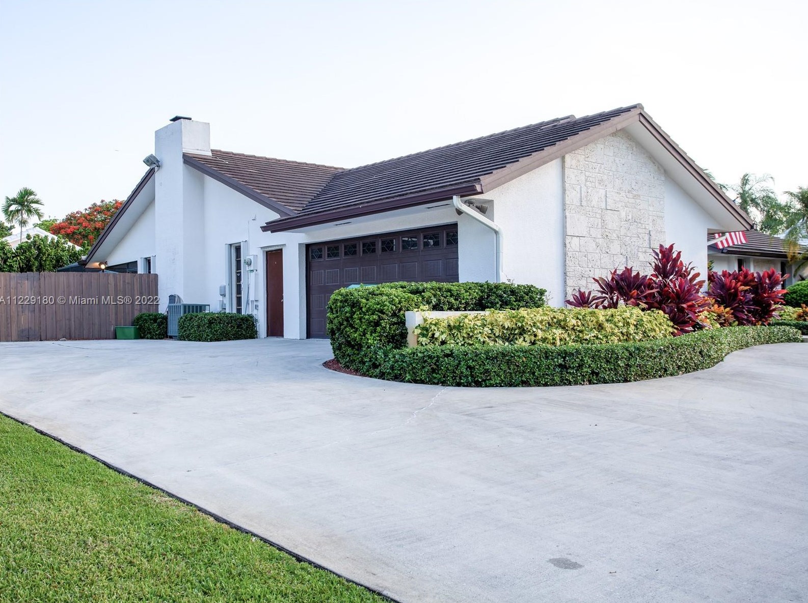 8270 180th St, Miami FL  33157-6130 exterior