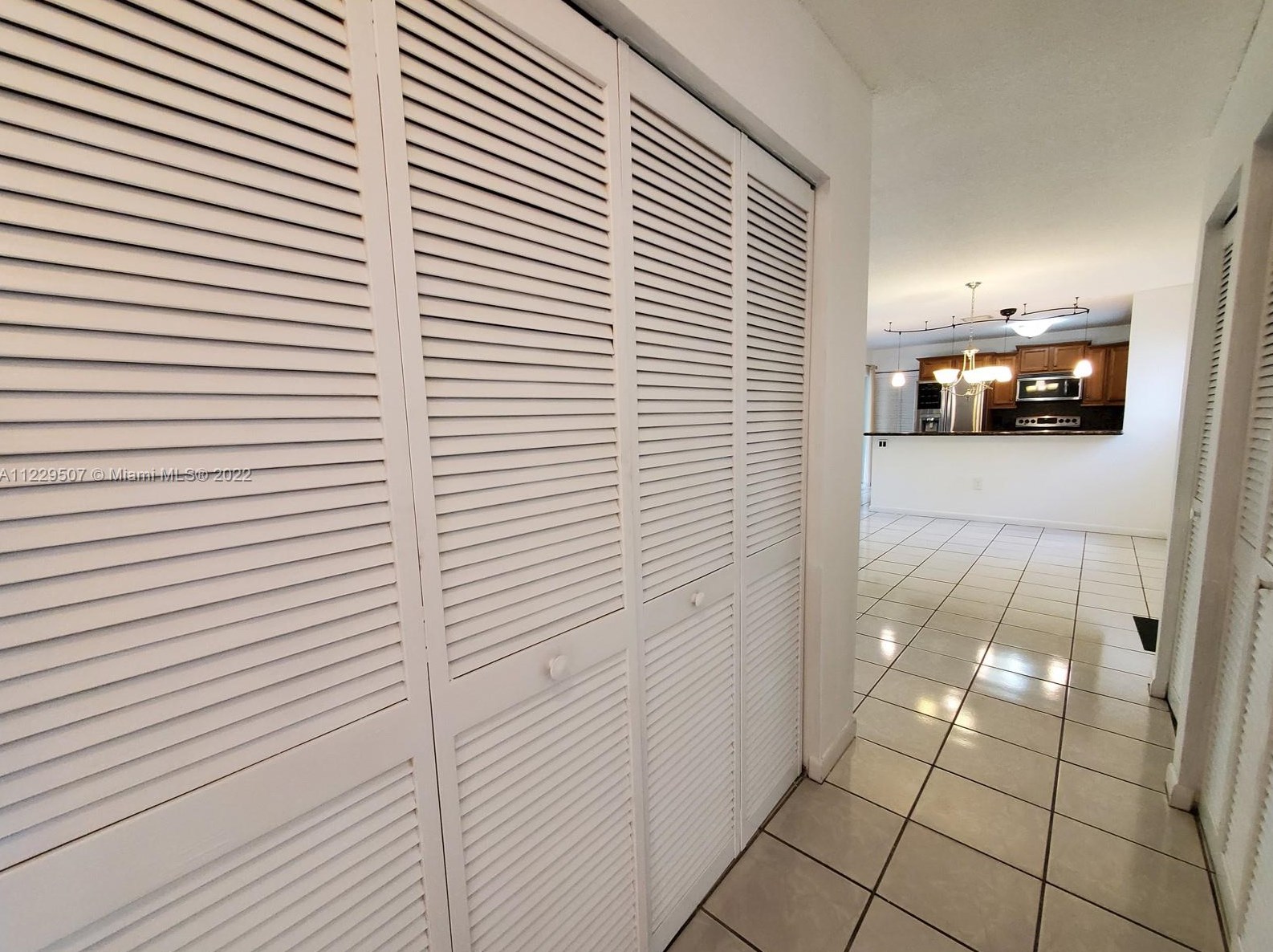 20221 124th Ave, Miami FL  33177-5223 exterior
