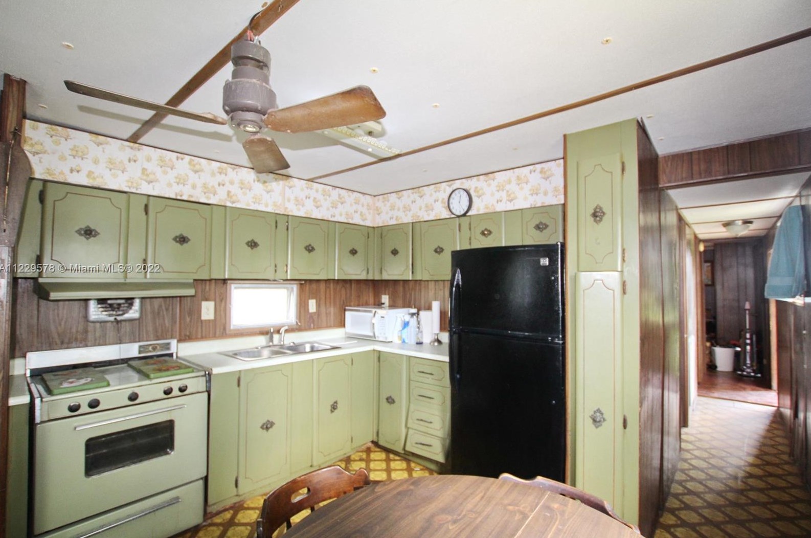 2472 63rd Ave, Okeechobee FL  34974-1235 exterior