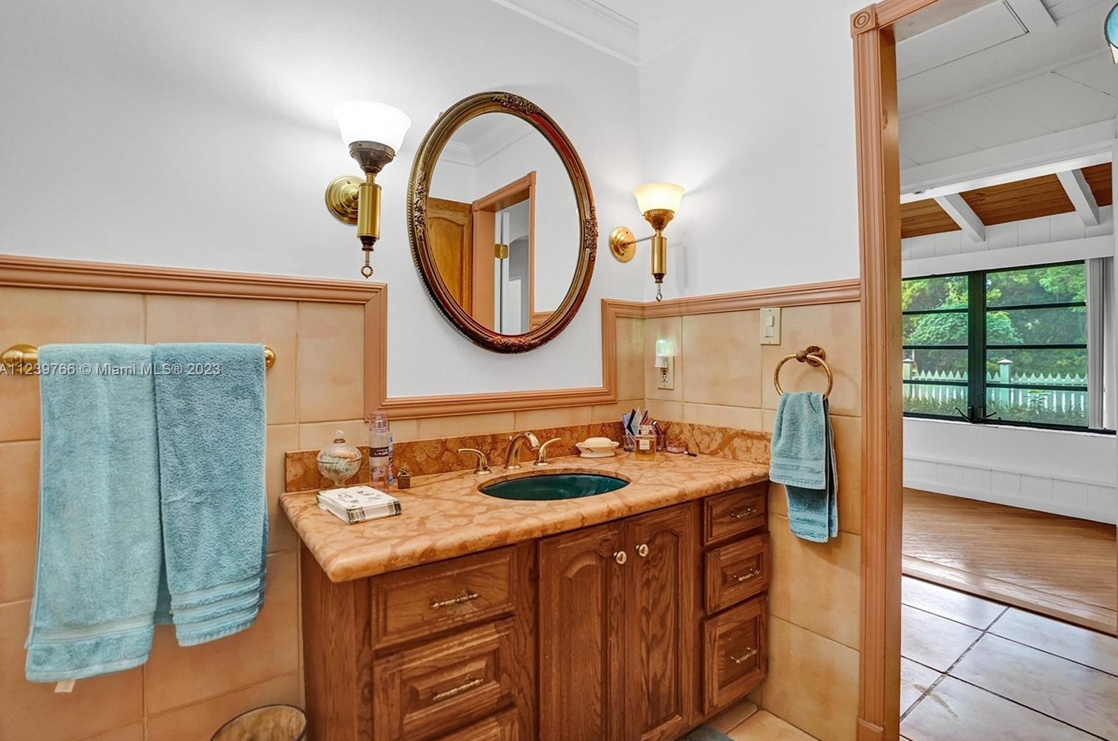 6031 82nd Ave, Miami FL  33143-1552 exterior