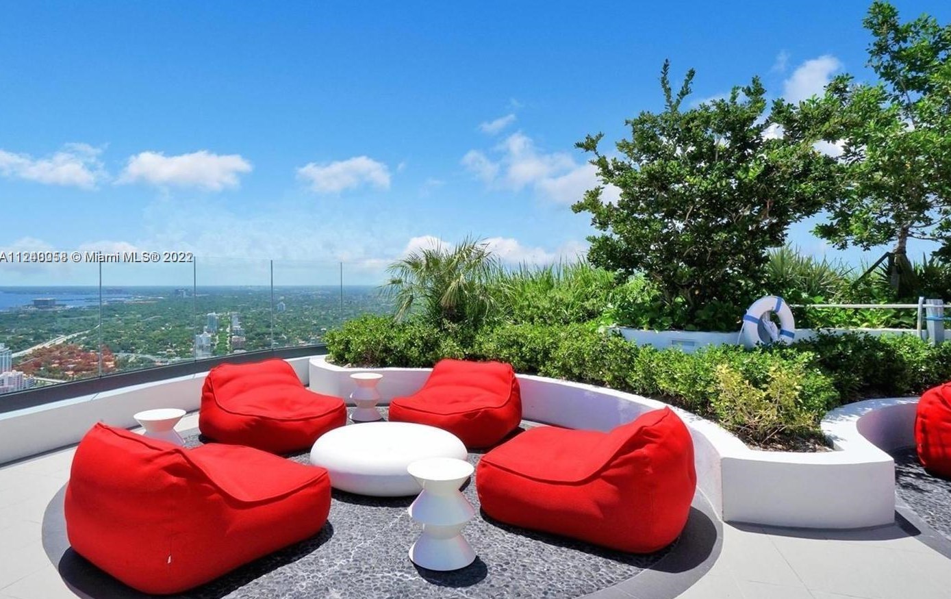 55 9th St, Miami FL  33132-1714 exterior