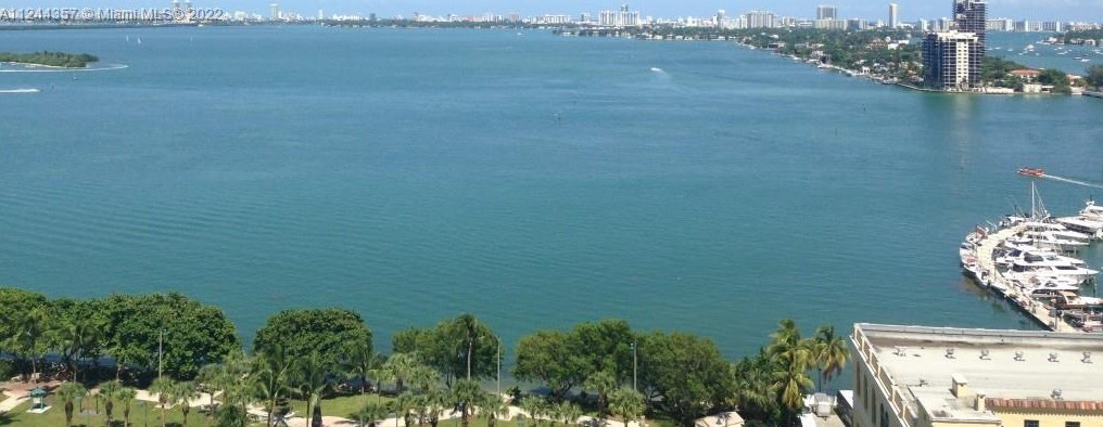 1750 Bayshore Dr, Miami FL 33132-3207 exterior