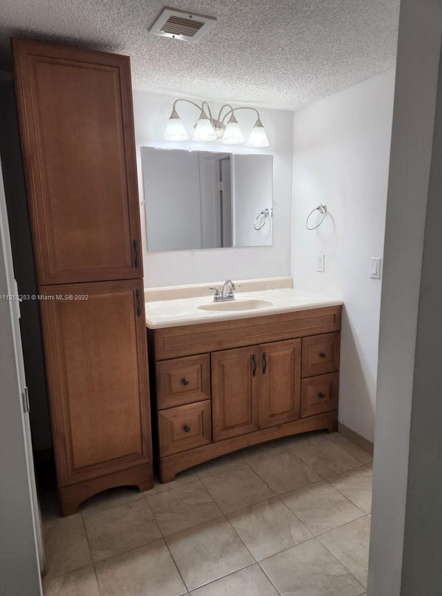 9787 138th Ave, Miami FL 33186-7336 exterior