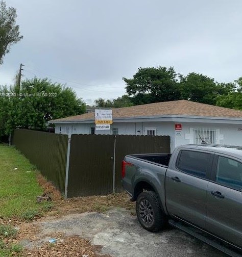 1049 95 St, Miami FL 33138-2547 exterior