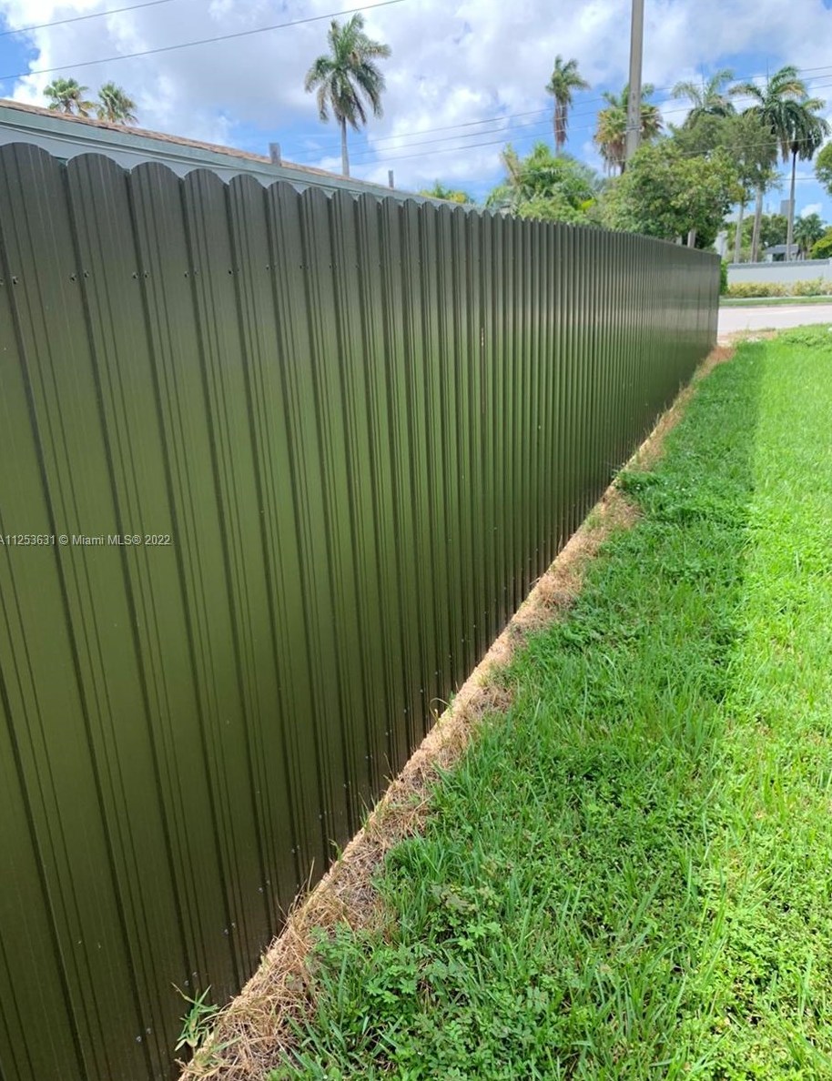 1049 95 St, Miami FL 33138-2547 exterior