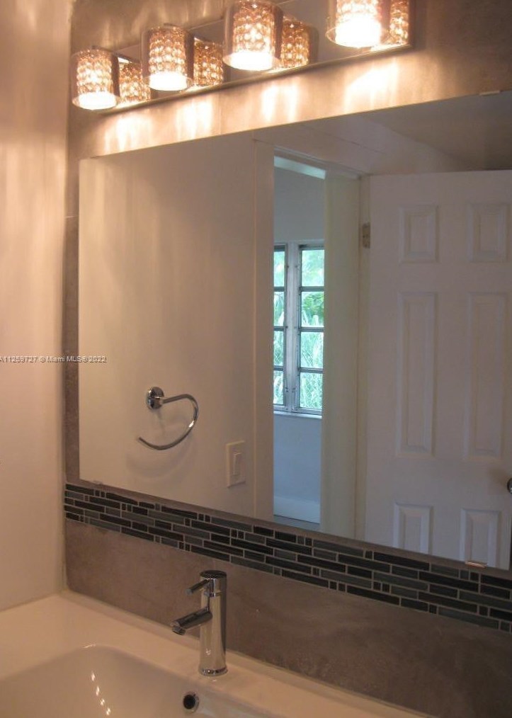 4278 9th Ter, Miami FL 33134-2626 exterior