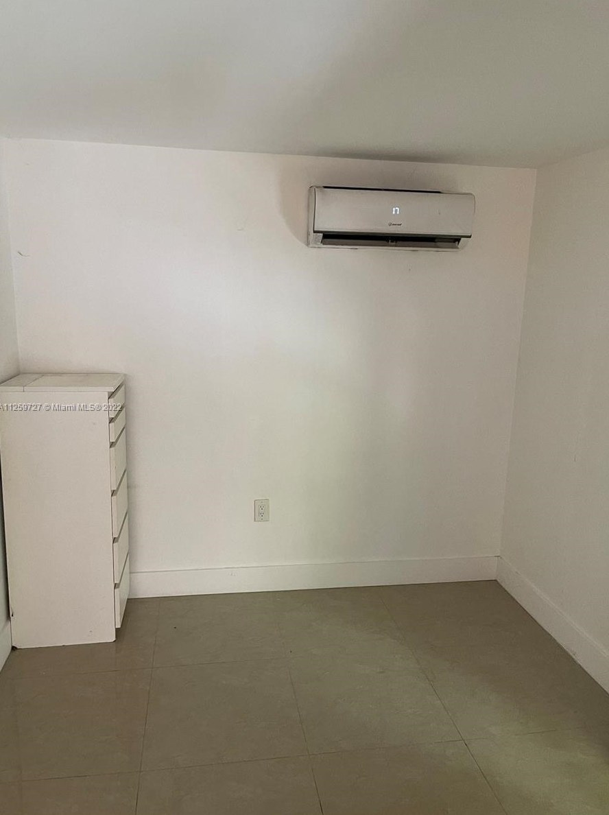 4278 9th Ter, Miami FL 33134-2626 exterior