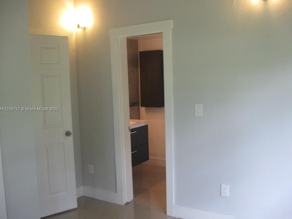 4278 9th Ter, Miami FL 33134-2626 exterior