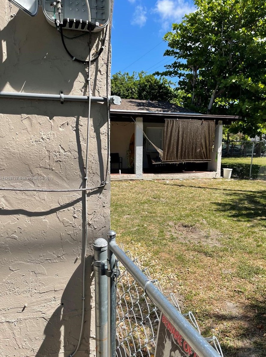 4278 9th Ter, Miami FL 33134-2626 exterior