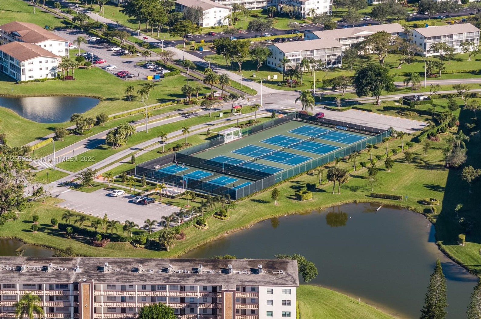 1058 Exeter, Boca Raton FL  33434-2973 exterior