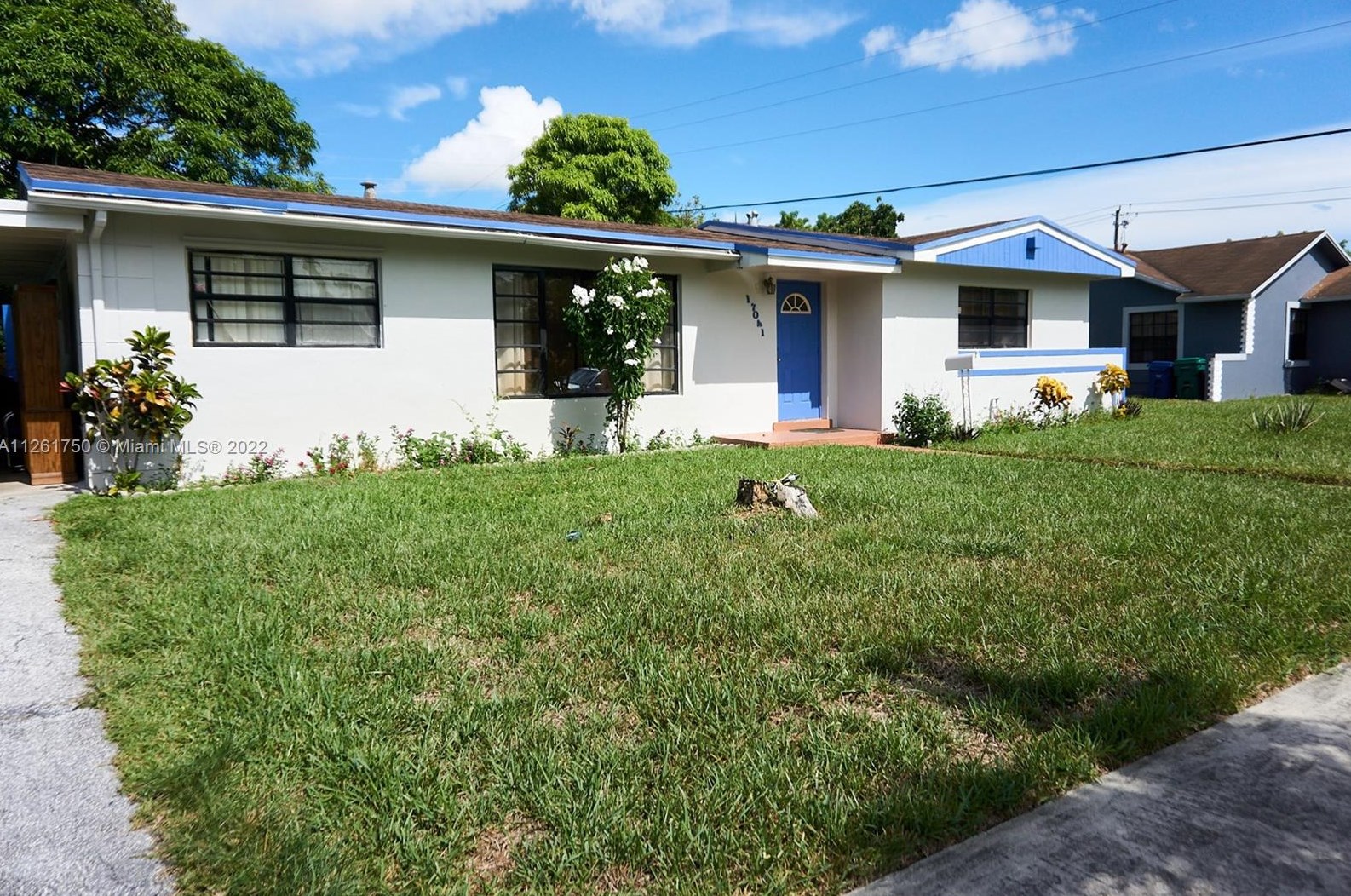 17041 9th Pl, Miami FL  33169-5250 exterior
