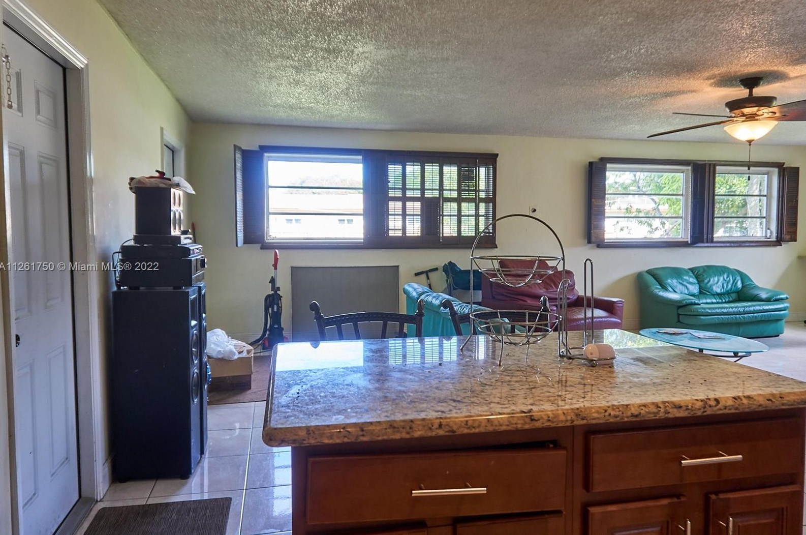 17041 9th Pl, Miami FL  33169-5250 exterior