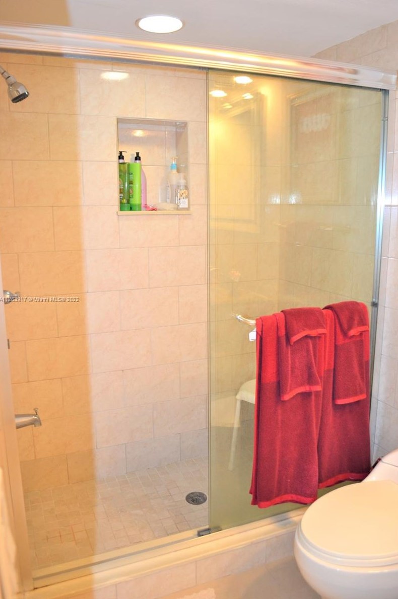 10010 9th Street Cir, Miami FL 33172-5103 exterior