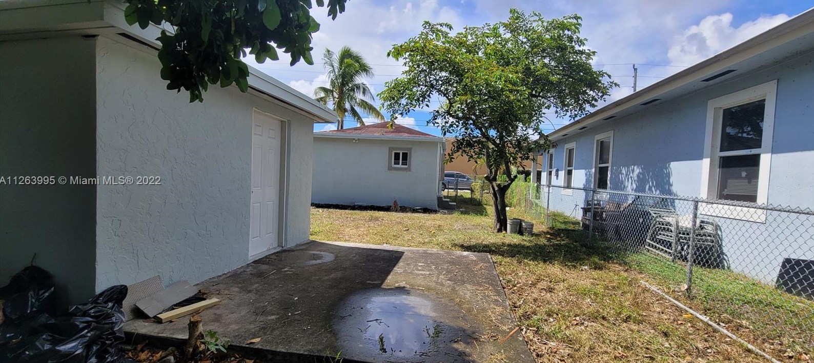 1739 70th St, Miami FL  33147-6927 exterior