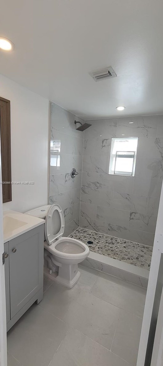 1739 70th St, Miami FL  33147-6927 exterior