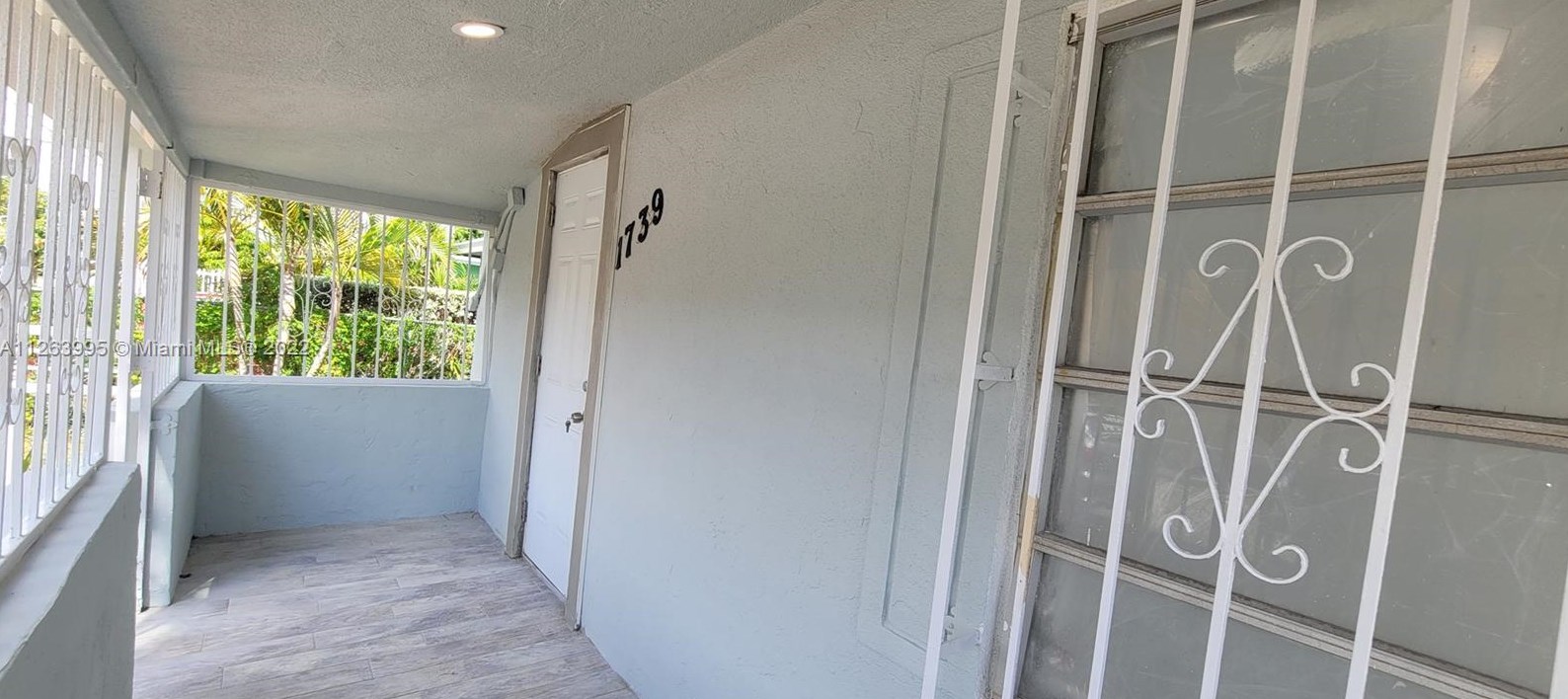 1739 70th St, Miami FL  33147-6927 exterior