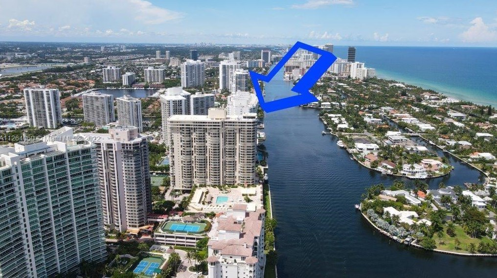 20191 Country Club Dr, Miami FL  33180-3012 exterior