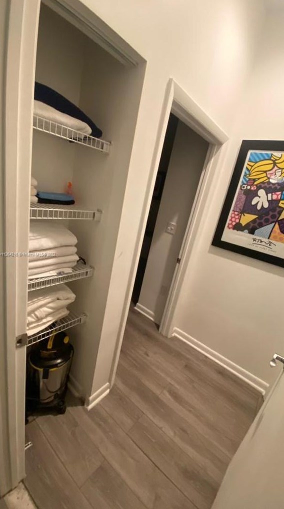 244 Biscayne Blvd, Miami FL 33132-2219 exterior