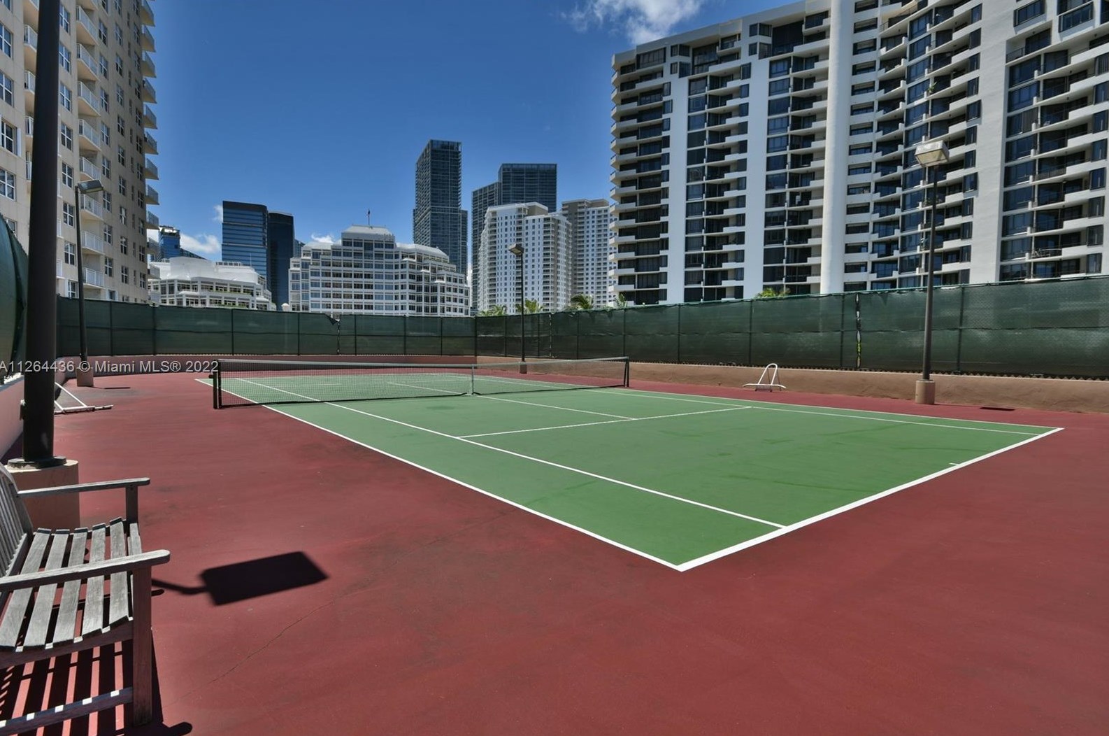 770 Claughton Island Dr, Miami FL 33131-2451 exterior