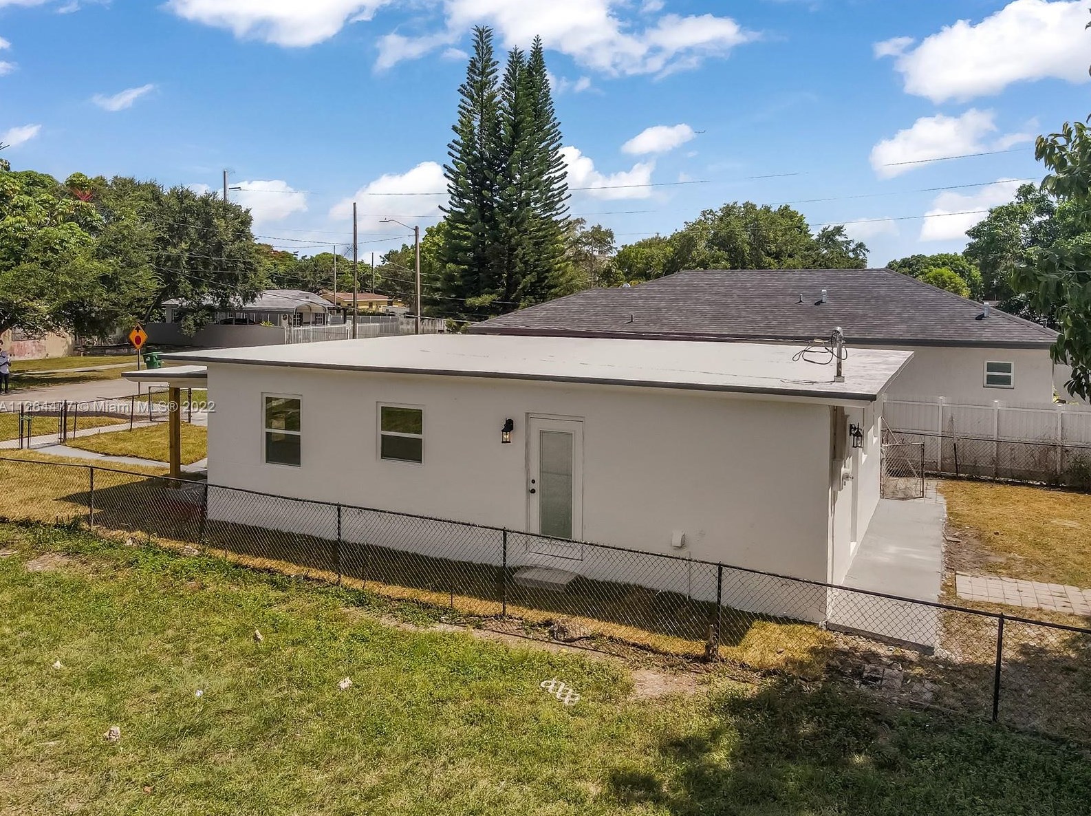 5830 30th Ave, Miami FL  33142-2224 exterior