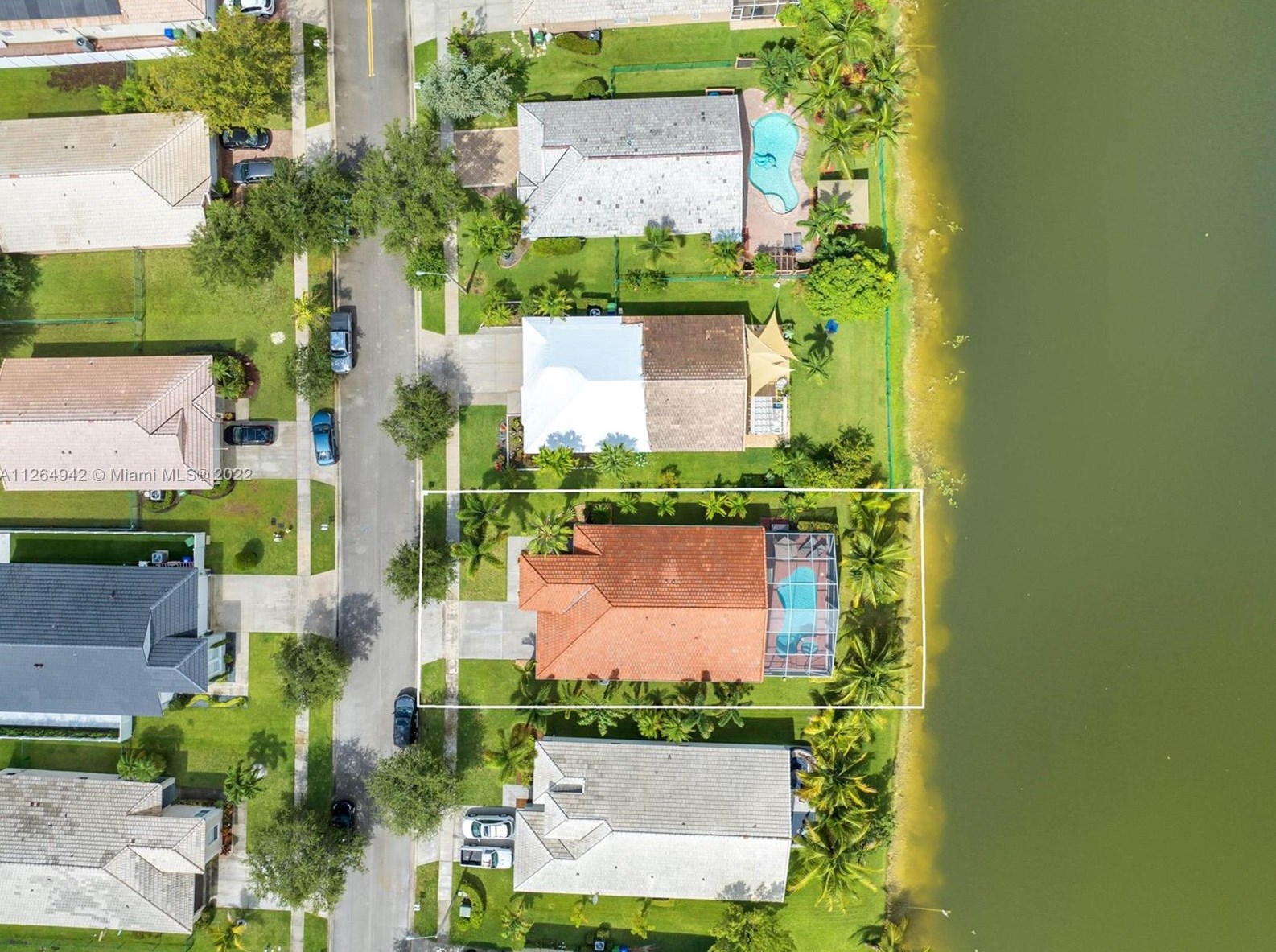 16329 9th St, Hollywood FL  33027-5103 exterior