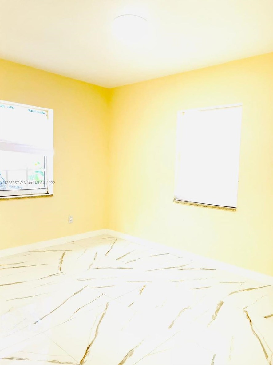 1655 175th St, Miami FL  33162-1442 exterior