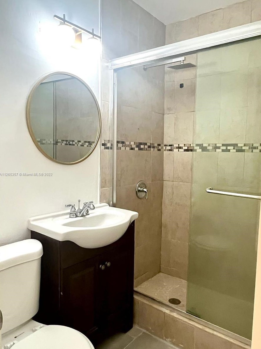 1655 175th St, Miami FL  33162-1442 exterior