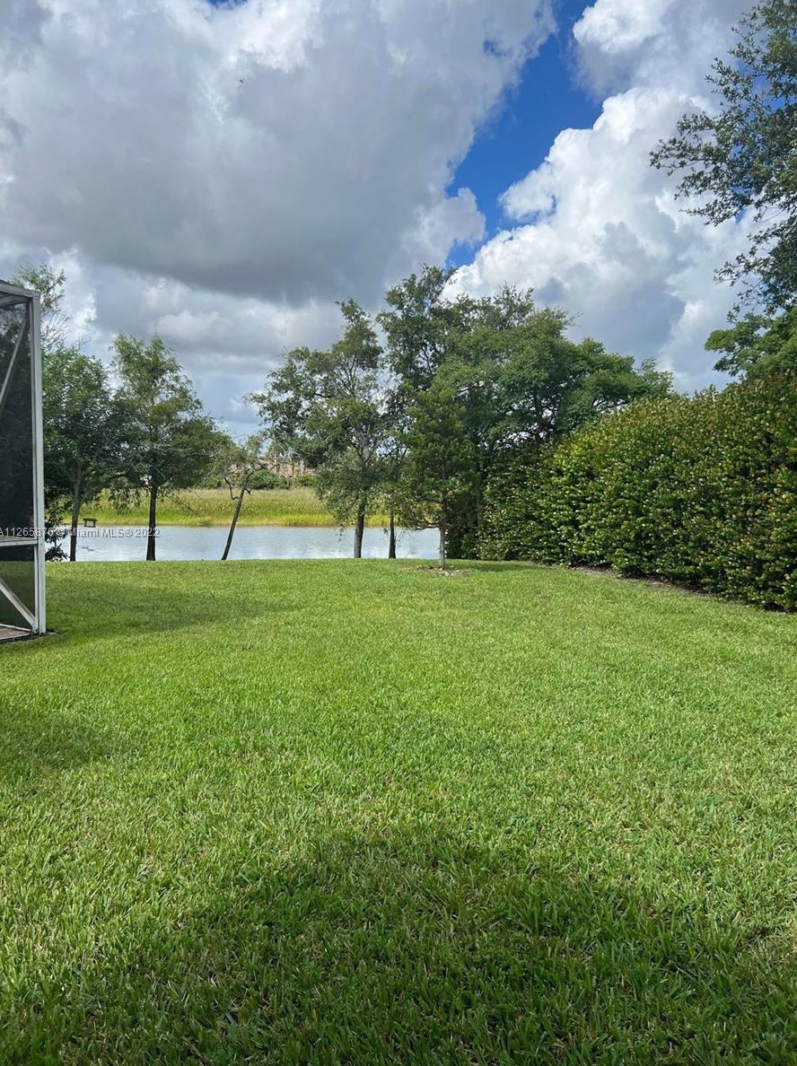 13063 7th St, Hollywood FL 33028-3109 exterior