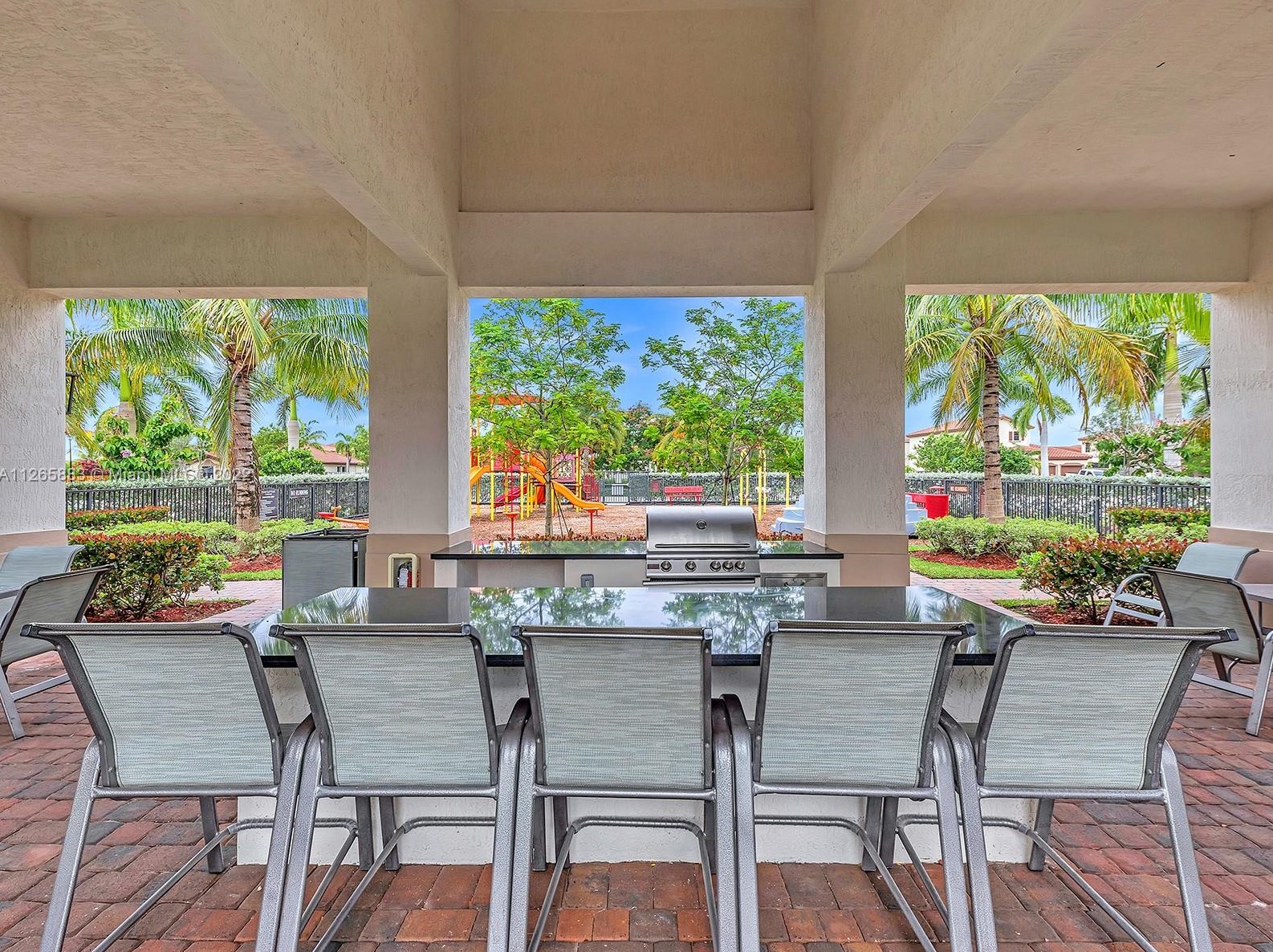 15012 177th Ter, Miami FL  33187-7704 exterior