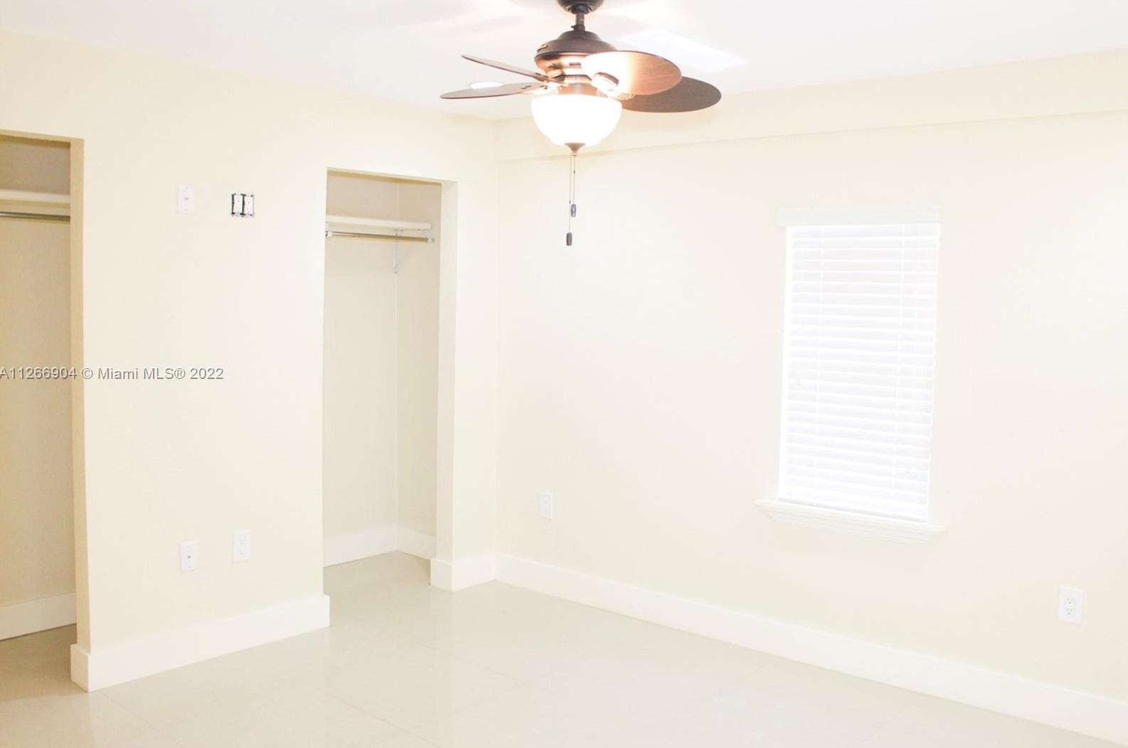 2141 49 St, Miami FL 33142-4069 exterior