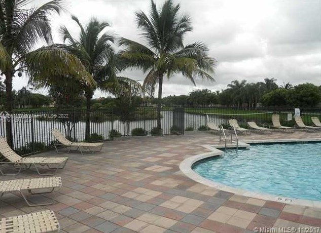 2451 Centergate Dr, Hollywood FL  33025-7227 exterior