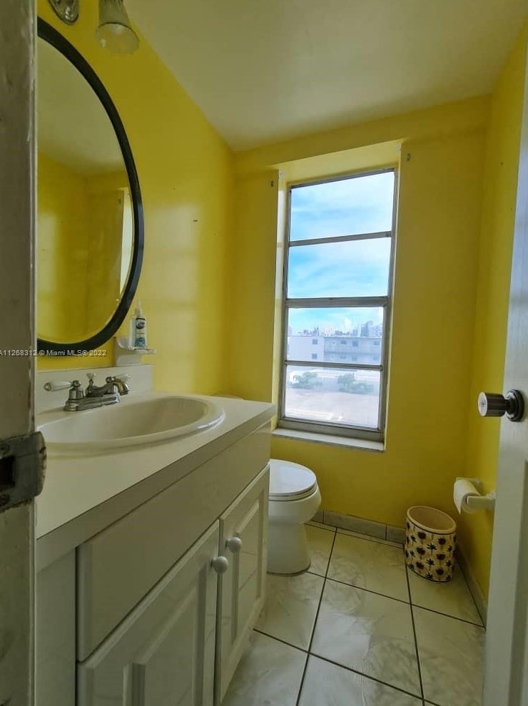 1455 West Ave, Miami Beach FL  33139-3725 exterior