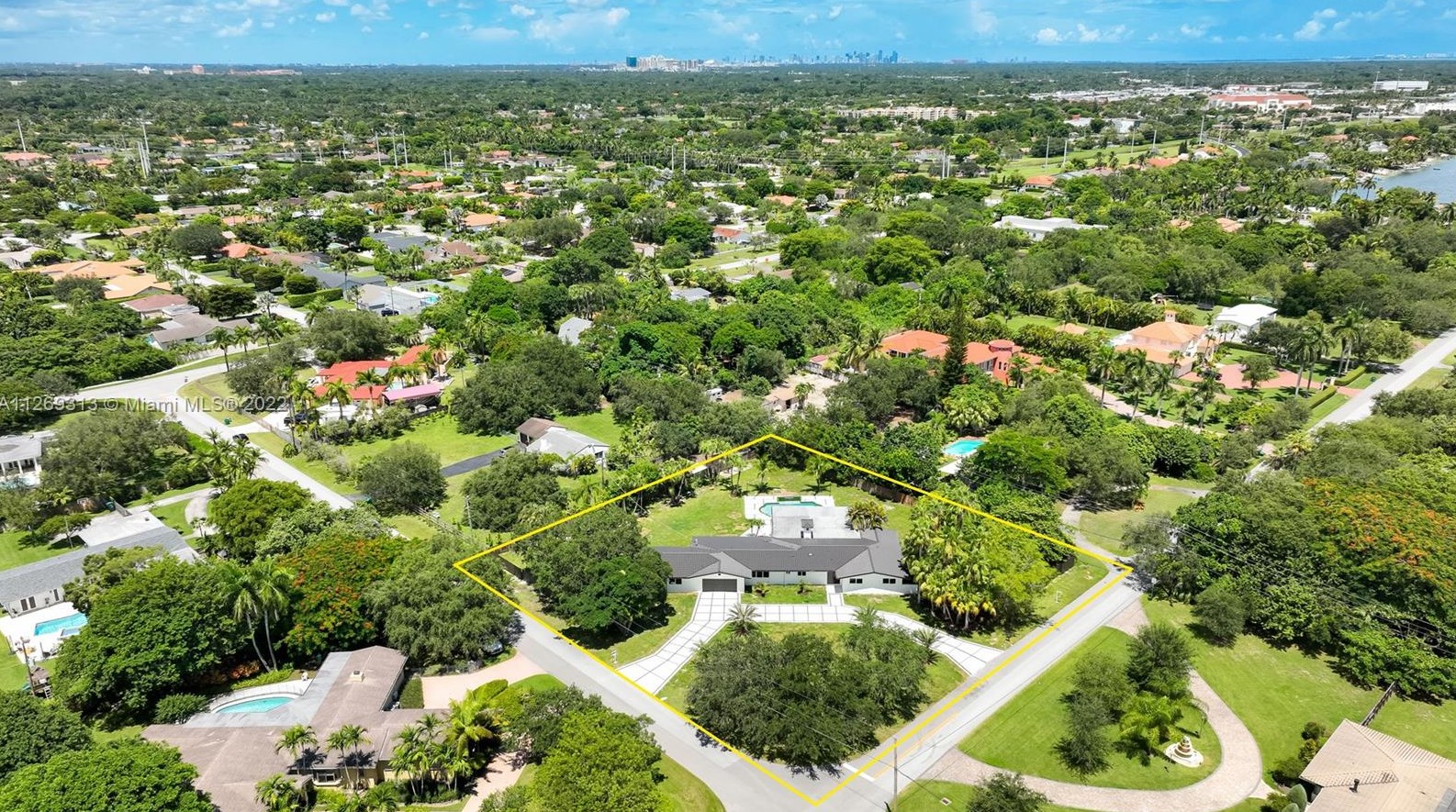 9875 138th St, Miami FL  33176-6725 exterior