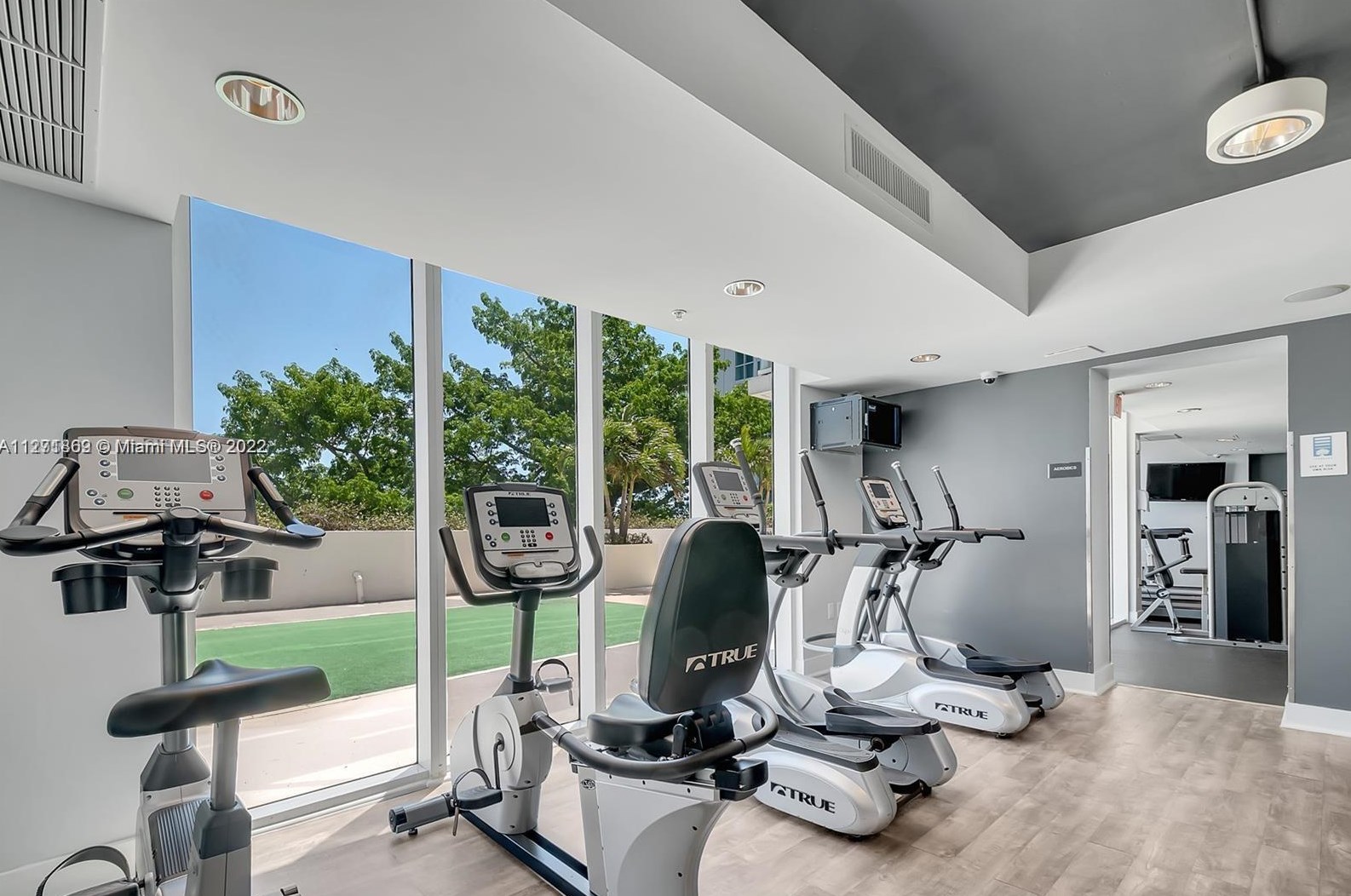 1871 River Dr, Miami FL exterior