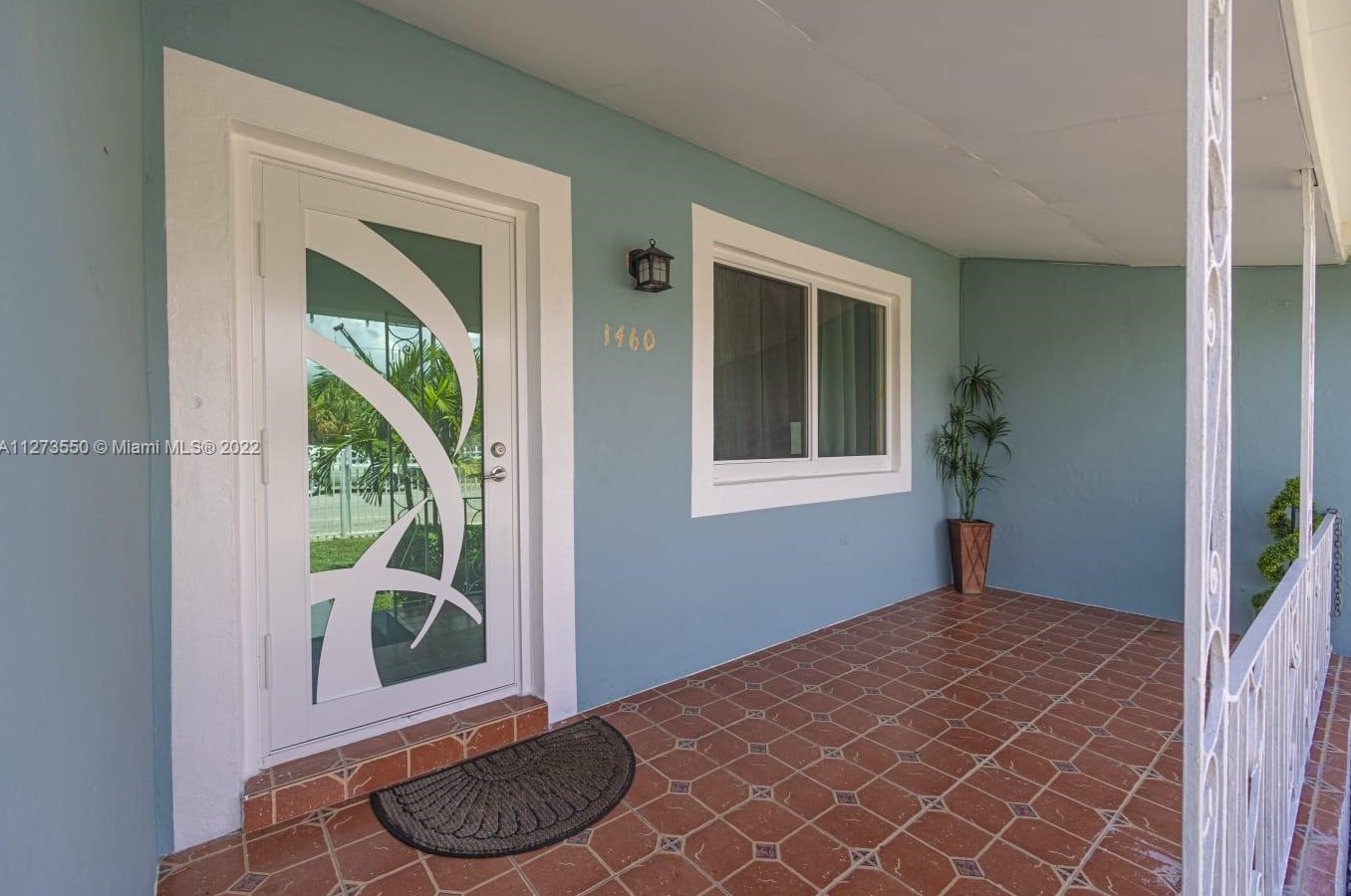 1460 35 St, Miami FL 33142-5552 exterior