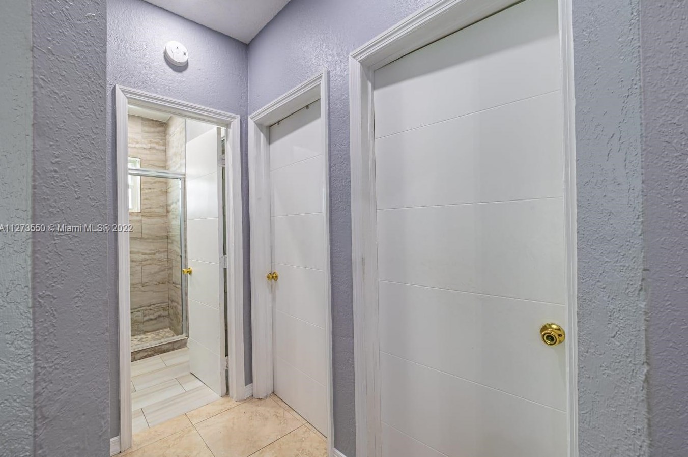 1460 35 St, Miami FL 33142-5552 exterior