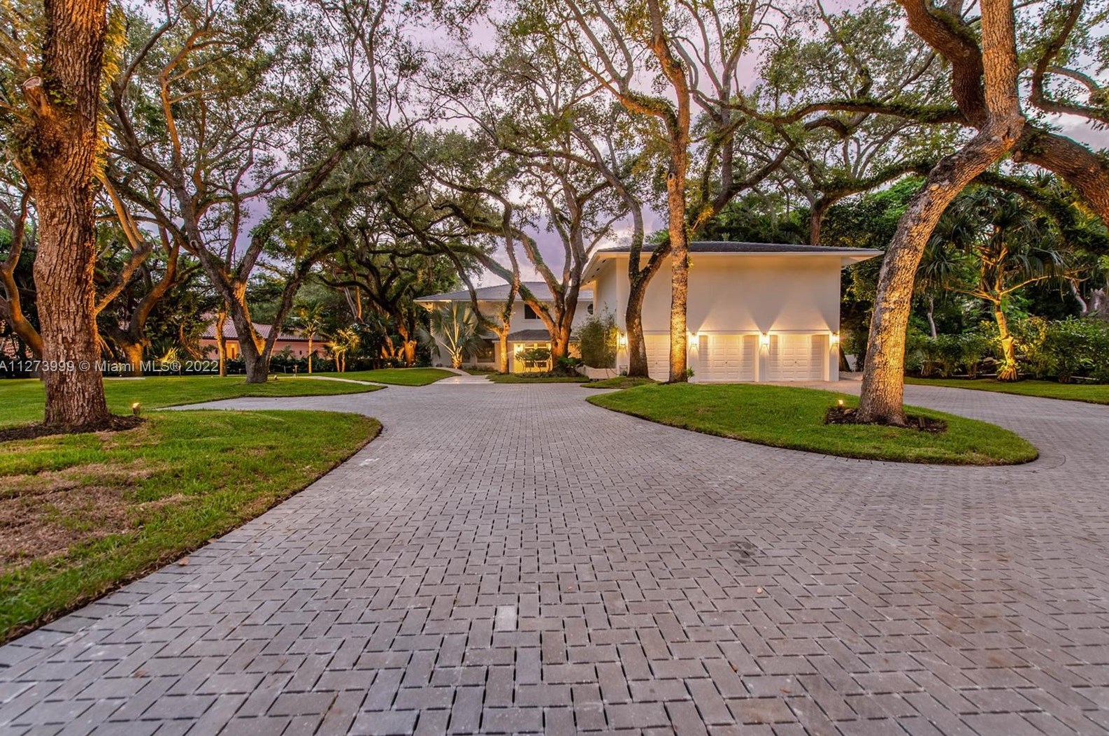 9990 Old Cutler Rd, Miami FL 33170-6550 exterior