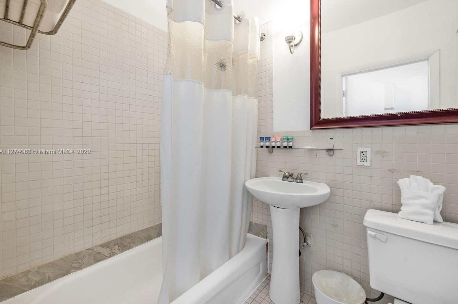 763 Pennsylvania Ave, Miami FL 33139-4005 exterior