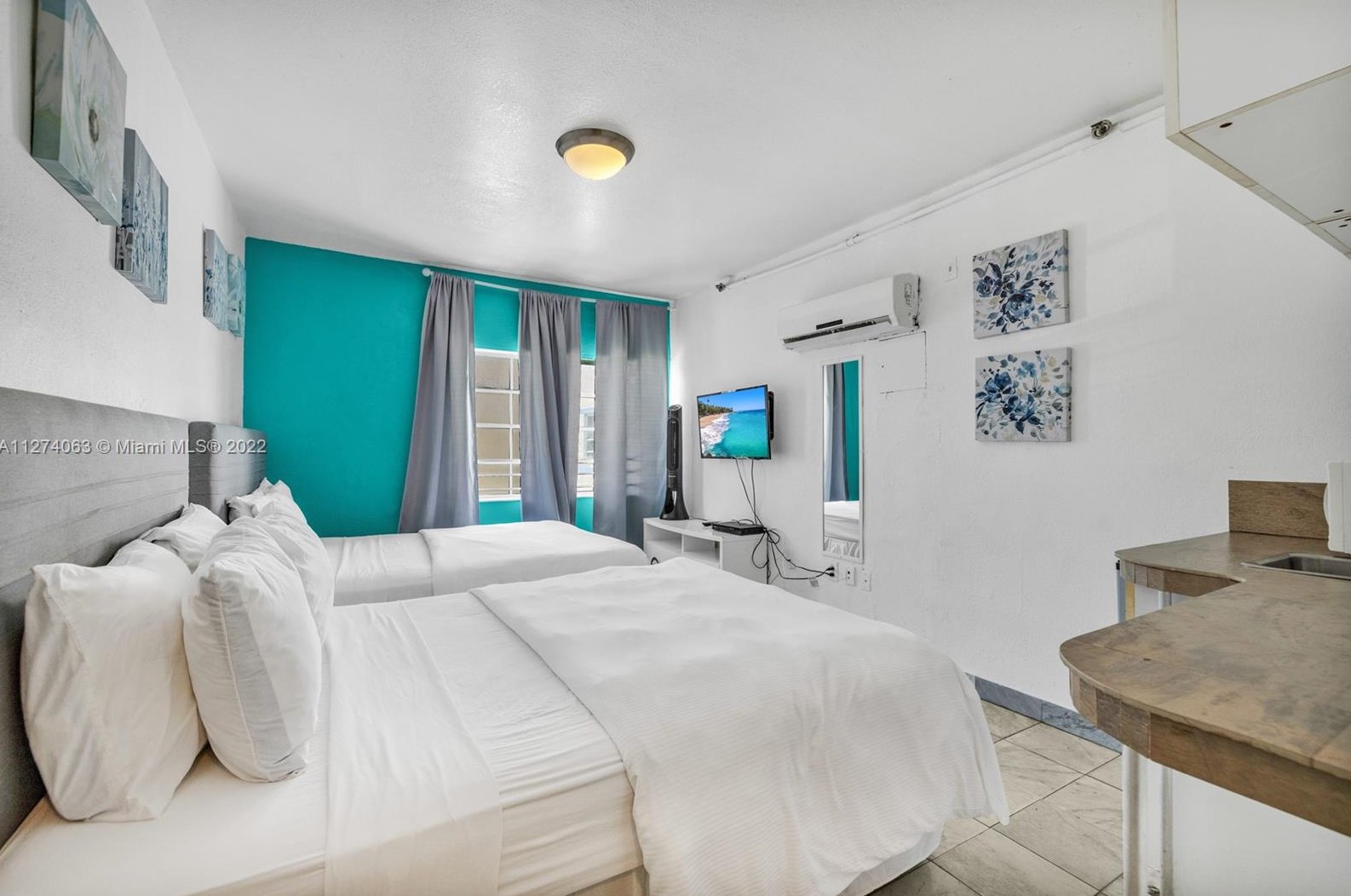 763 Pennsylvania Ave, Miami FL 33139-4005 exterior