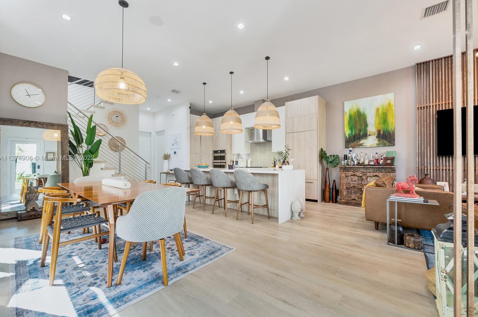 8253 44 Ter, Miami FL 33185-5323 exterior