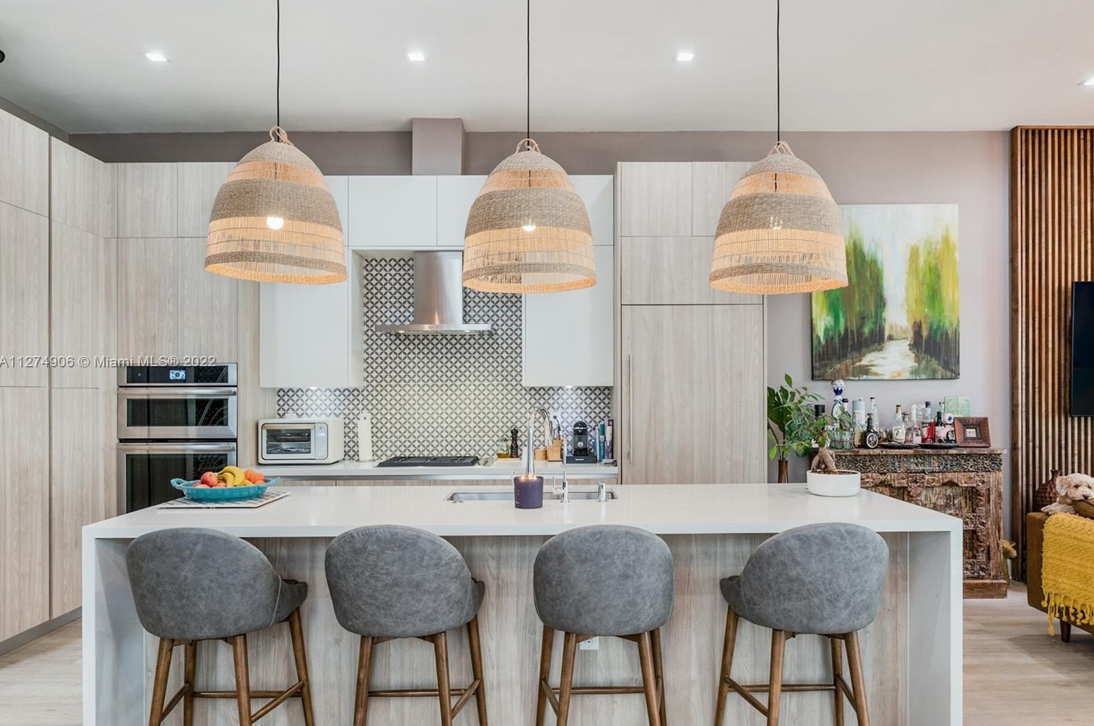 8253 44 Ter, Miami FL 33185-5323 exterior