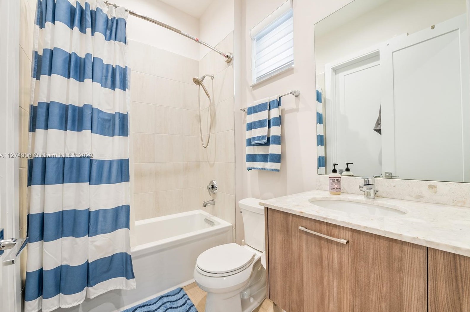 8253 44 Ter, Miami FL 33185-5323 exterior