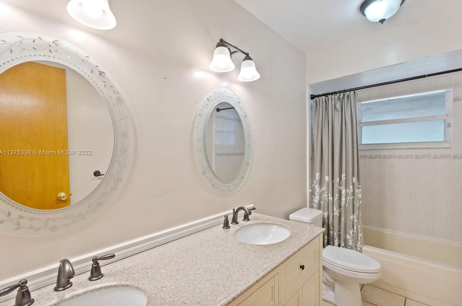 18432 92 Ct, Miami FL 33189-2463 exterior